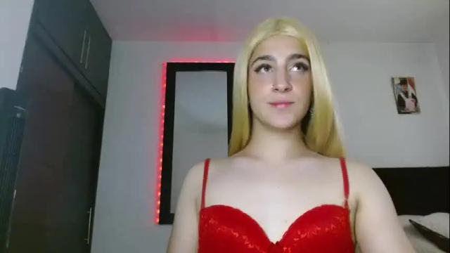 Image 12 of triana_damelio Stream on Chaturbate on 1 month ago