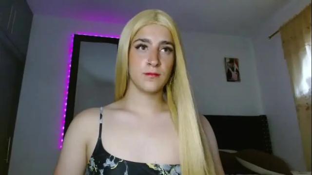 Image 8 of triana_damelio Stream on Chaturbate on 1 month ago
