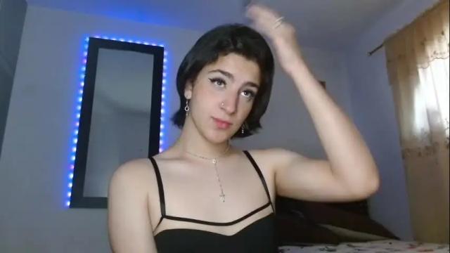 Image 3 of triana_damelio Stream on Chaturbate on 1 month ago