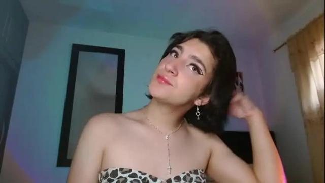 Image 4 of triana_damelio Stream on Chaturbate on 1 month ago