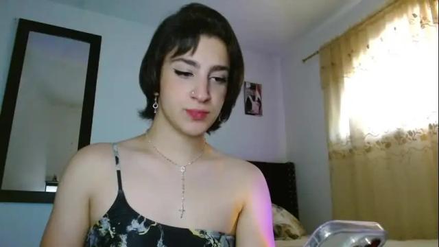 Image 8 of triana_damelio Stream on Chaturbate on 1 month ago