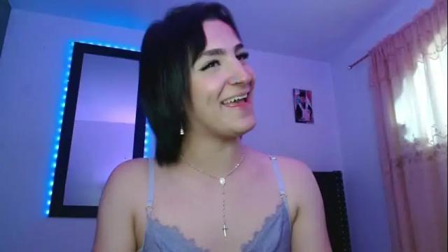 Image 11 of triana_damelio Stream on Chaturbate on 9 days ago