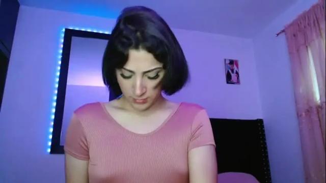 Image 11 of triana_damelio Stream on Chaturbate on 3 months ago