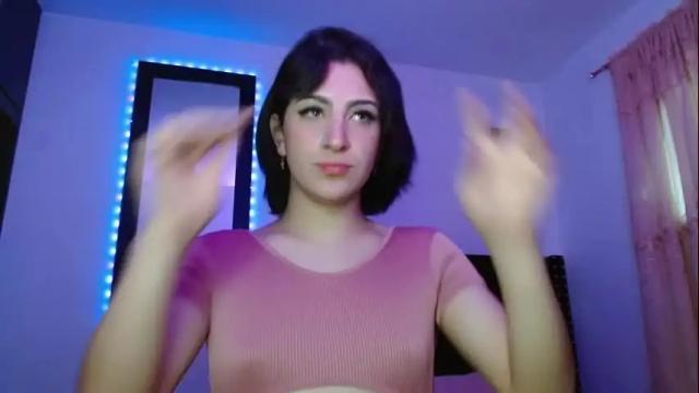 Image 7 of triana_damelio Stream on Chaturbate on 3 months ago