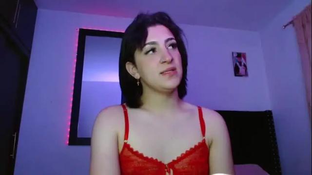Image 11 of triana_damelio Stream on Chaturbate on 3 months ago