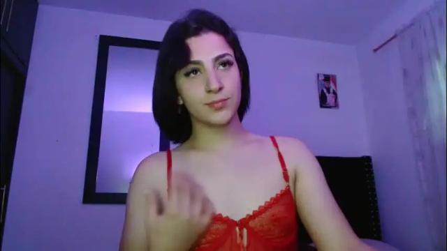 Image 2 of triana_damelio Stream on Chaturbate on 3 months ago
