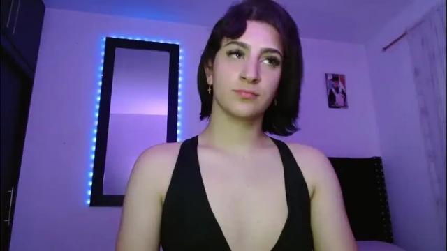 Image 7 of triana_damelio Stream on Chaturbate on 2 months ago
