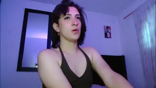 Image 12 of triana_damelio Stream on Chaturbate on 2 months ago