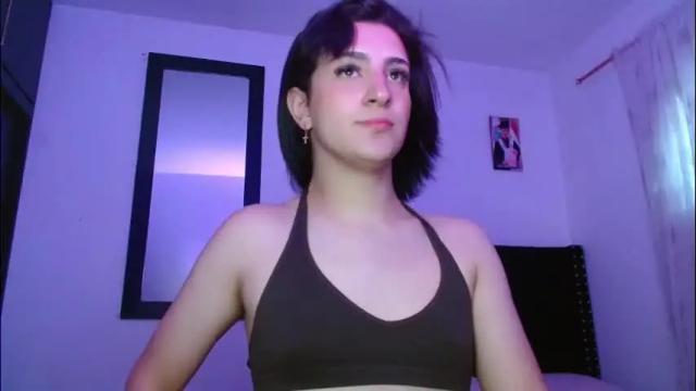 Image 4 of triana_damelio Stream on Chaturbate on 2 months ago