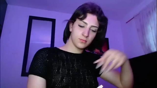 Image 11 of triana_damelio Stream on Chaturbate on 2 months ago