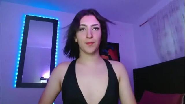 Image 2 of triana_damelio Stream on Chaturbate on 1 month ago