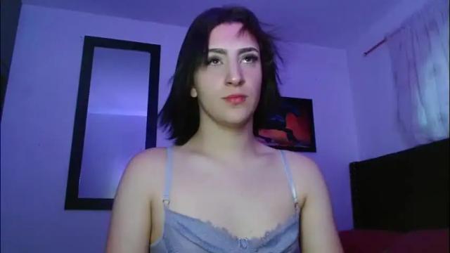 Image 6 of triana_damelio Stream on Chaturbate on 1 month ago