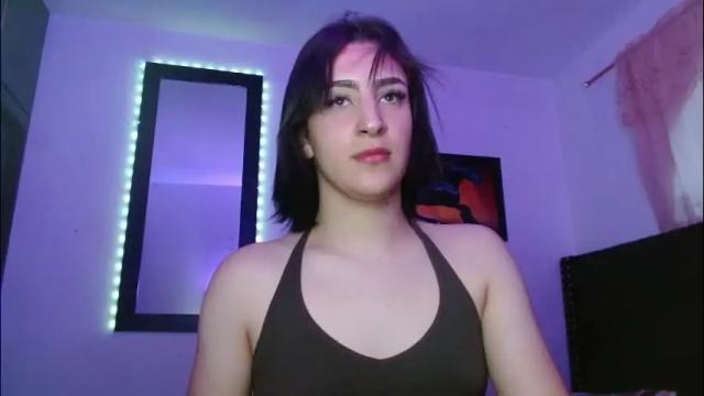 Image 10 of triana_damelio Stream on Chaturbate on 1 month ago