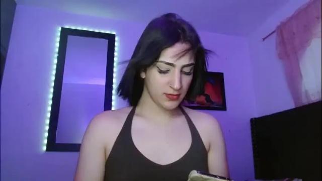 Thumbnail 3, triana_damelio's Stream at Chaturbate, 1 month ago