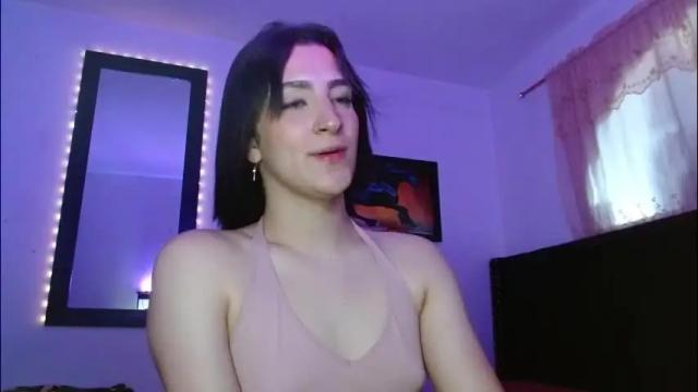 Image 11 of triana_damelio Stream on Chaturbate on 1 month ago