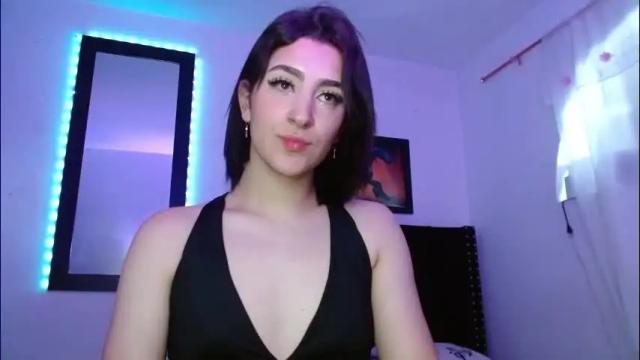 Image 8 of triana_damelio Stream on Chaturbate on 27 days ago