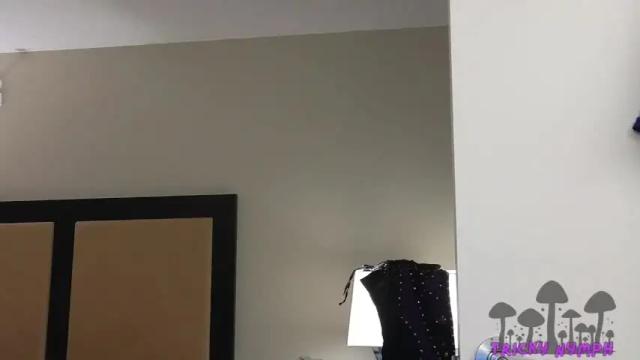 Image 6 of tricky_nymph Stream on Chaturbate on 1 month ago