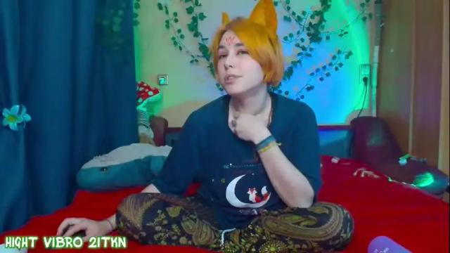 Image 10 of trickykitsune Stream on Chaturbate on 13 days ago