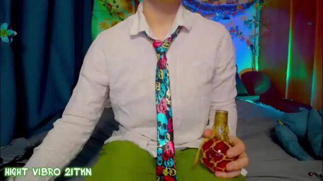 Thumbnail 1, trickykitsune's Stream at Chaturbate, 1 month ago