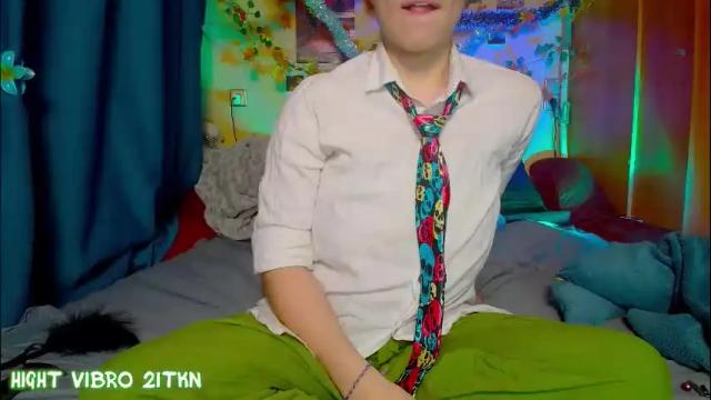 Thumbnail 3, trickykitsune's Stream at Chaturbate, 1 month ago