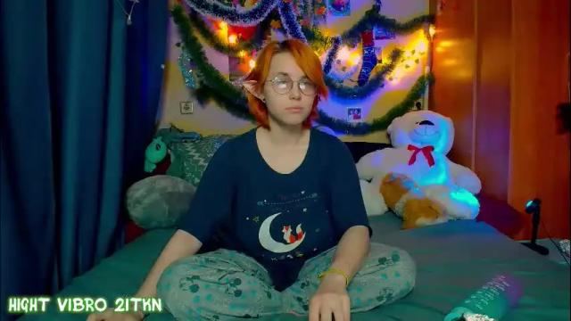 Image 12 of trickykitsune Stream on Chaturbate on 13 days ago