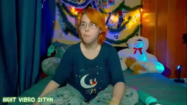 Image 7 of trickykitsune Stream on Chaturbate on 13 days ago
