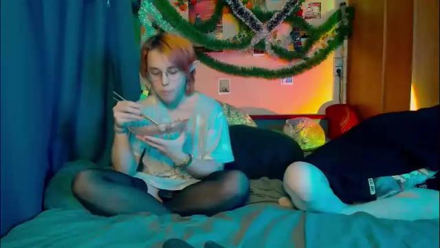 Image 4 of trickykitsune Stream on Chaturbate on 1 day ago