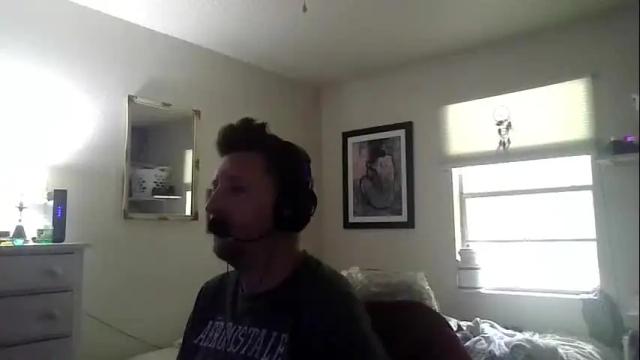 Image 4 of trillnonymau5 Stream on Chaturbate on 20 months ago