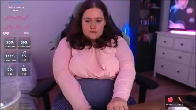 Image 10 of trinititi Stream on Chaturbate on 1 month ago