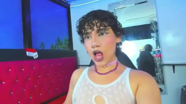 Image 2 of trinity_moretti Stream on Chaturbate on 19 months ago