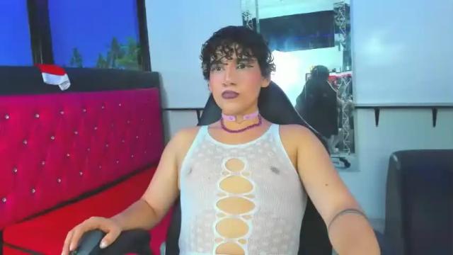 Image 3 of trinity_moretti Stream on Chaturbate on 19 months ago
