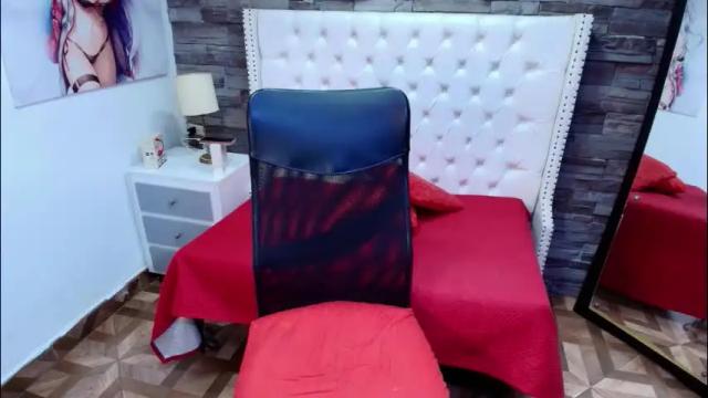 Image 11 of trinity_tsx Stream on Chaturbate on 3 days ago