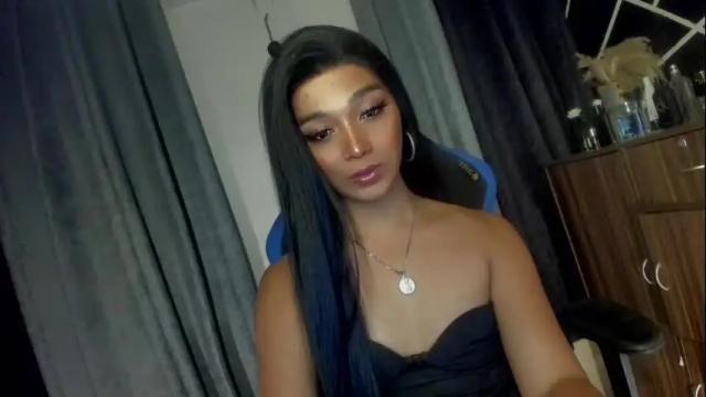 Image 12 of trinityfucksyou Stream on Chaturbate on 2 months ago