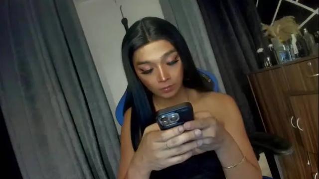 Image 6 of trinityfucksyou Stream on Chaturbate on 2 months ago
