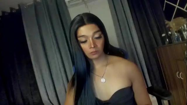 Image 2 of trinityfucksyou Stream on Chaturbate on 2 months ago