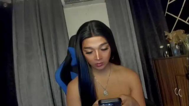Image 12 of trinityfucksyou Stream on Chaturbate on 2 months ago