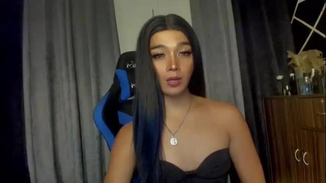Image 12 of trinityfucksyou Stream on Chaturbate on 2 months ago