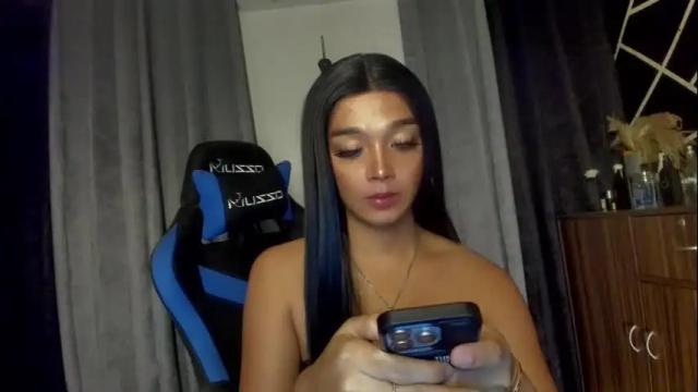 Image 4 of trinityfucksyou Stream on Chaturbate on 2 months ago