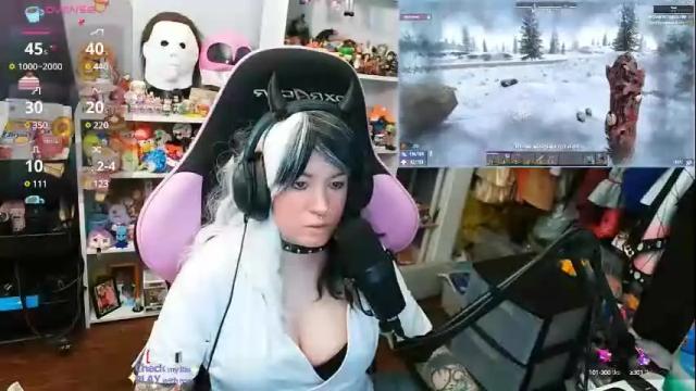 Image 6 of trinitykatze Stream on Chaturbate on 2 months ago