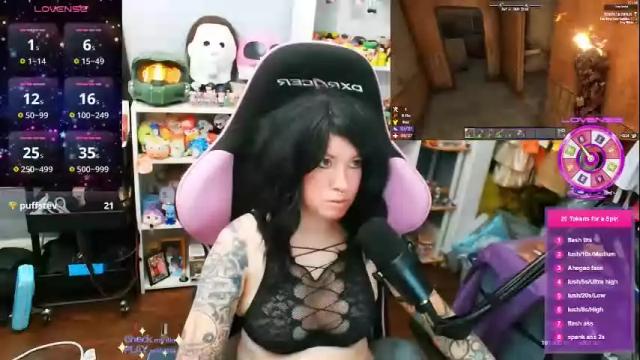Image 6 of trinitykatze Stream on Chaturbate on 2 months ago