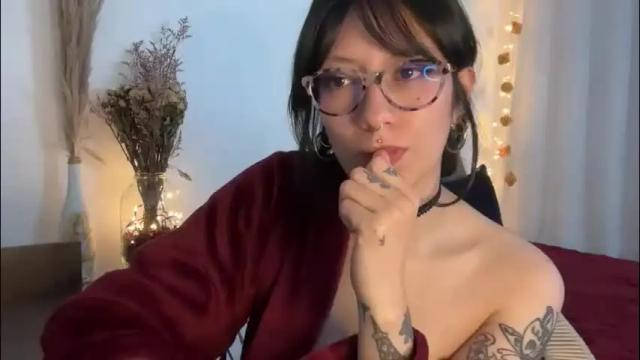 Image 7 of trinitysecrets Stream on Chaturbate on 1 month ago