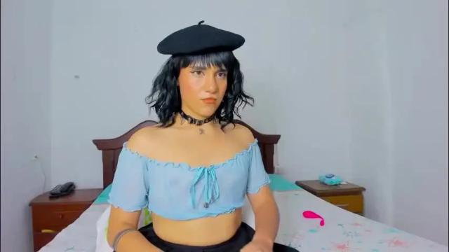 Image 4 of trinydoll Stream on Chaturbate on 1 month ago