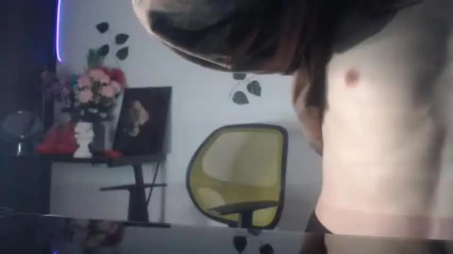 Image 3 of tristan_fantasycam Stream on Chaturbate on 17 months ago