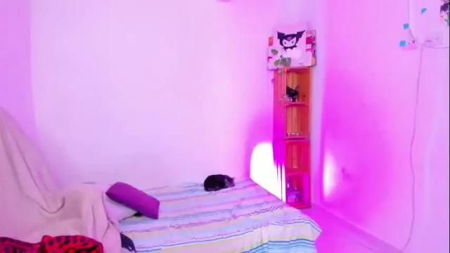 Image 11 of trix_fiore_oficial Stream on Chaturbate on 14 days ago