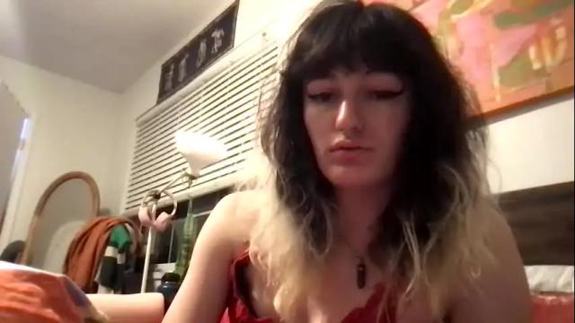 Image 2 of trixie0220 Stream on Chaturbate on 18 months ago