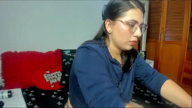 Thumbnail 1, trixiecurv's Stream at Chaturbate, 2 months ago