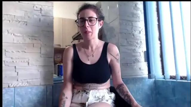 Image 2 of trixiepage23 Stream on Chaturbate on 4 months ago
