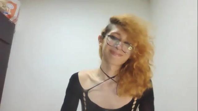 Image 7 of trixy_roses Stream on Chaturbate on 26 days ago