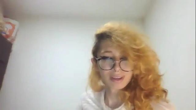 Image 7 of trixy_roses Stream on Chaturbate on 21 days ago