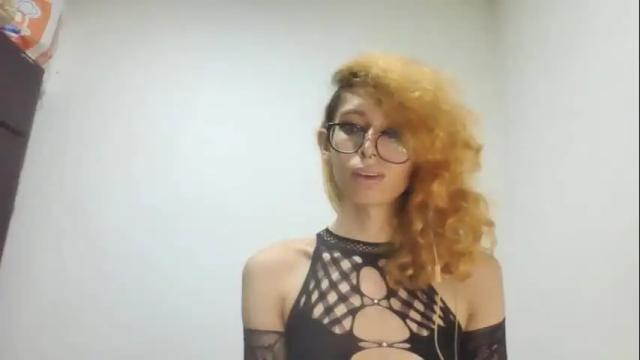 Image 7 of trixy_roses Stream on Chaturbate on 6 days ago